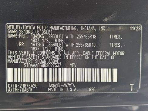 Used 2024 Toyota Grand Highlander AWD image 29