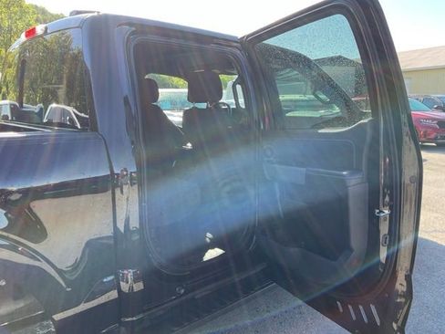 Used 2025 Ford F150 XLT w/ Equipment Group 302A MID AWD/4WD image 44
