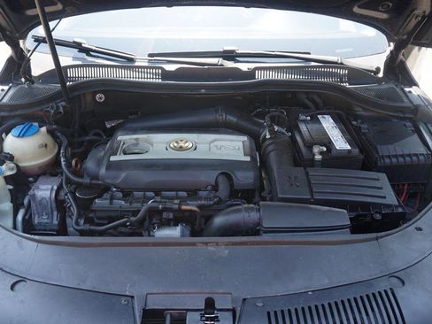 Used 2013 Volkswagen CC R-Line FWD image 28