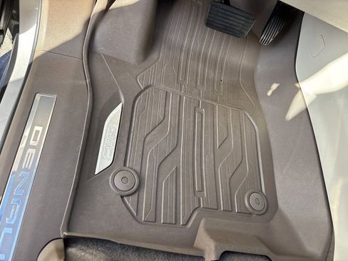 Used 2022 GMC Yukon Denali image 31