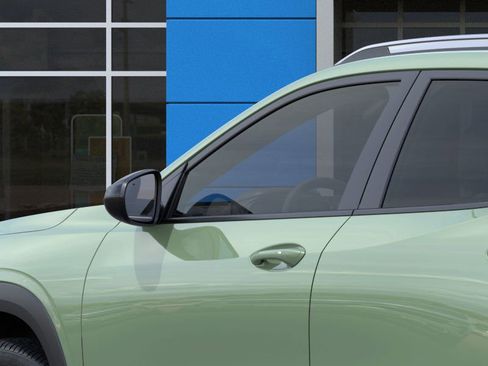 New 2026 Chevrolet Trax ACTIV w/ Driver Confidence Package FWD image 12