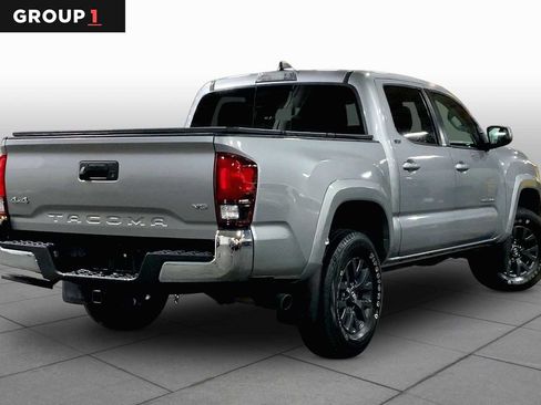 Certified 2021 Toyota Tacoma SR5 AWD/4WD image 13