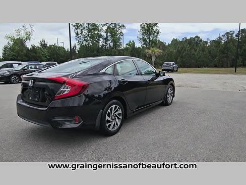Used 2016 Honda Civic EX image 29