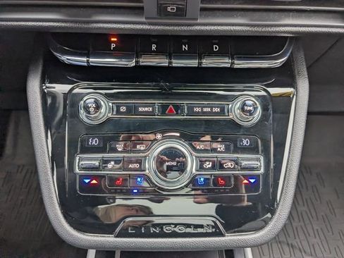 Used 2020 Lincoln Corsair Reserve w/ Equipment Group 201A AWD/4WD image 4