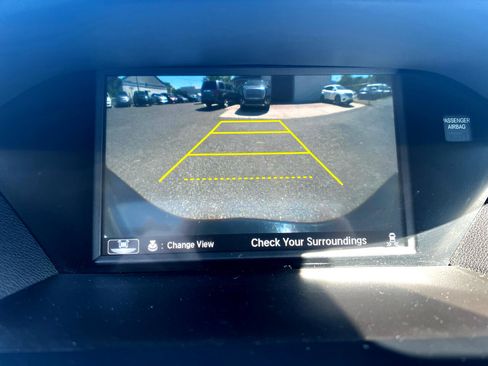 Used 2017 Acura MDX SH-AWD w/ Technology Package image 17