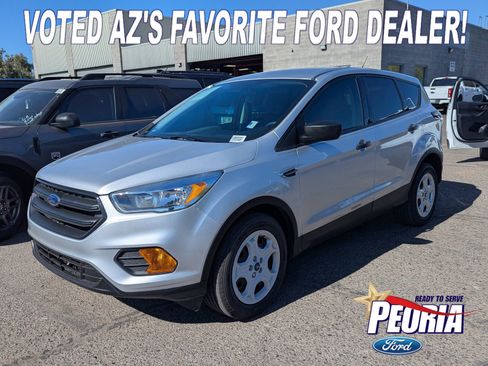 Used 2017 Ford Escape S image 1