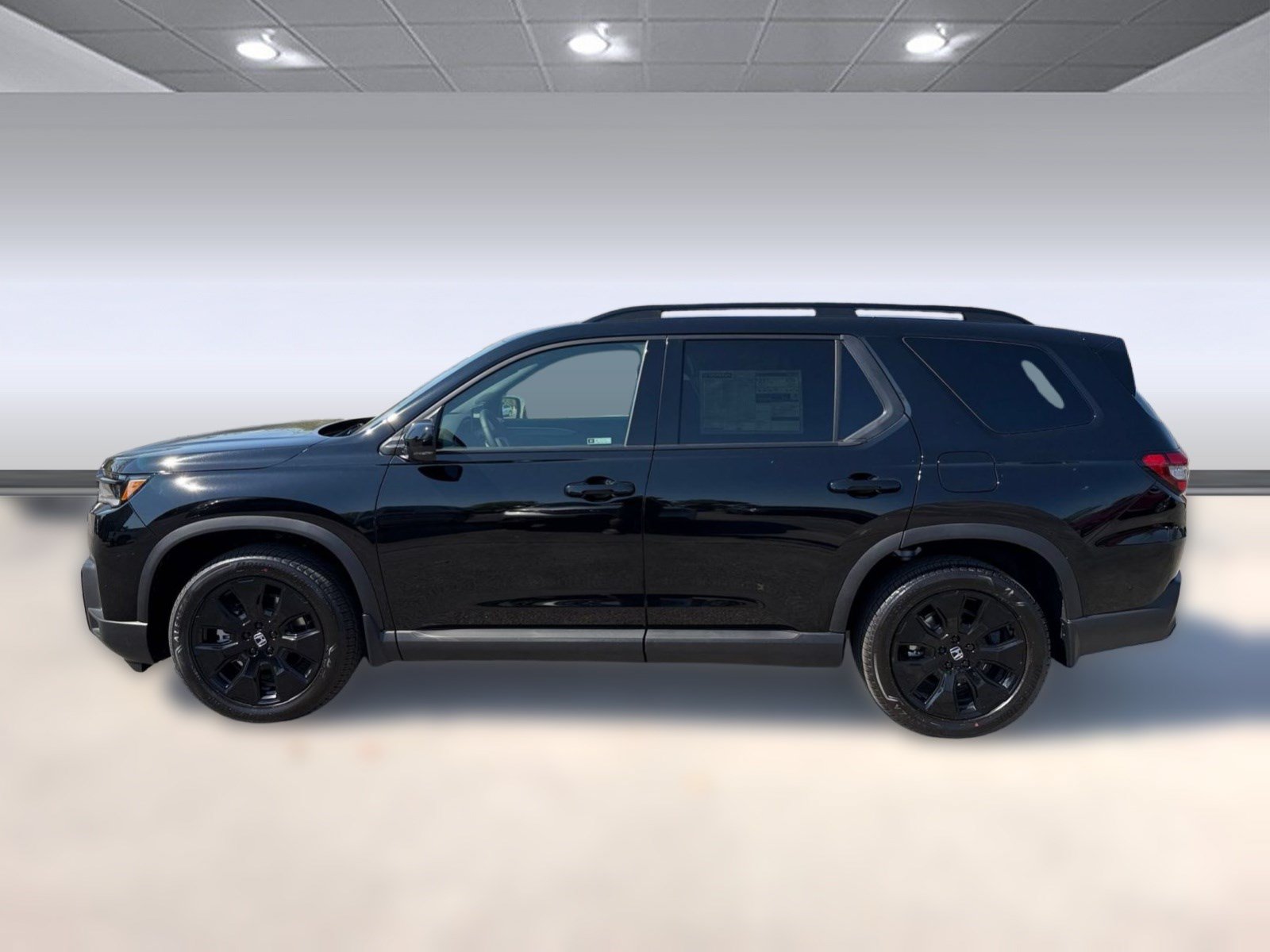 New 2026 Honda Pilot Black Edition image 2