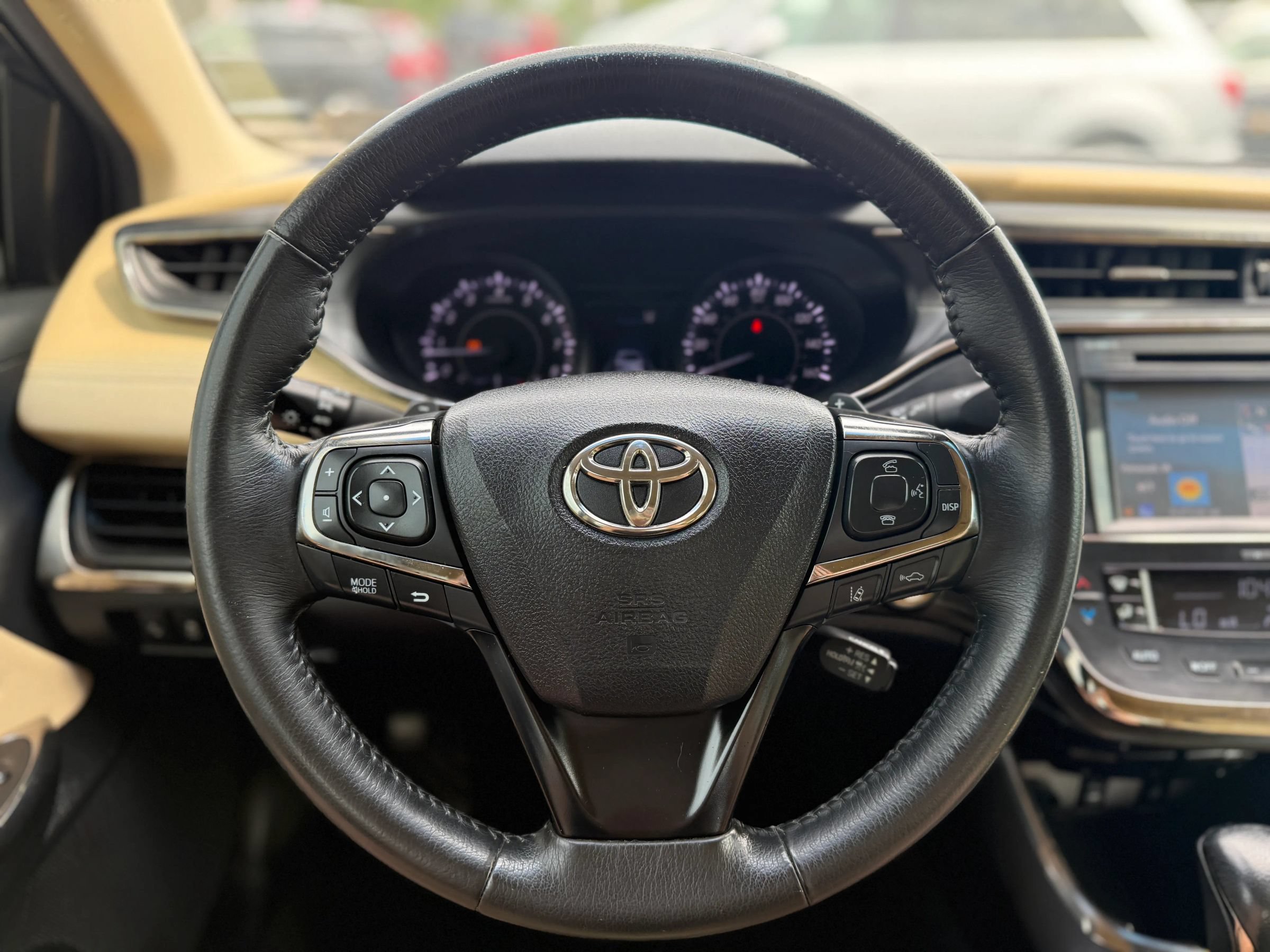 Used 2018 Toyota Avalon XLE Premium FWD image 21