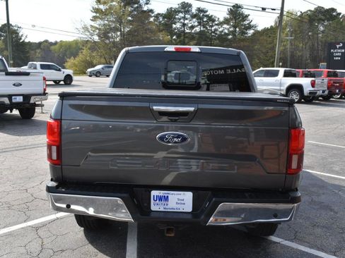 Used 2019 Ford F150 Lariat w/ Equipment Group 502A Luxury AWD/4WD image 4