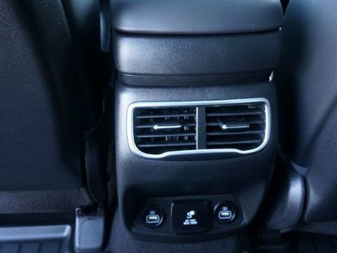 Used 2023 Hyundai Santa Fe Calligraphy image 36