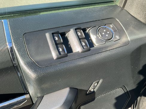 Used 2018 Ford F150 XLT w/ Equipment Group 302A Luxury image 17