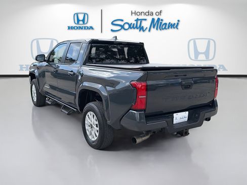 Used 2025 Toyota Tacoma SR5 RWD image 5