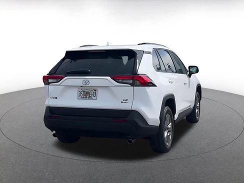 Used 2025 Toyota RAV4 LE image 12