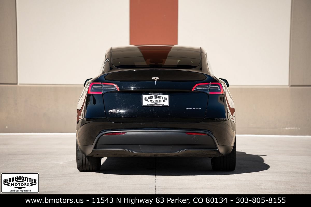 Used 2025 Tesla Model Y Long Range AWD/4WD image 6