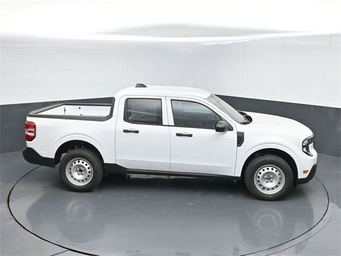 New 2026 Ford Maverick XL image 37