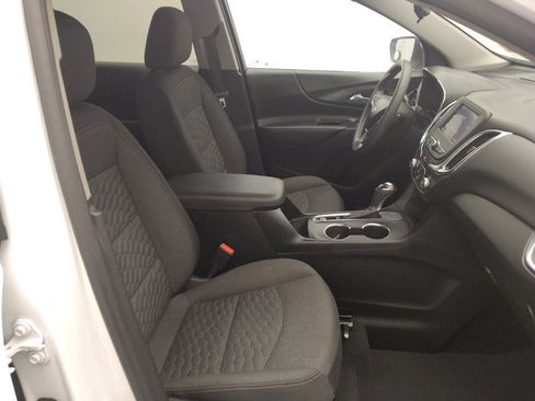 Used 2020 Chevrolet Equinox LT FWD image 21