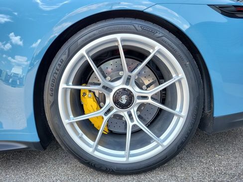 Certified 2026 Porsche 911 GT3 RWD image 12