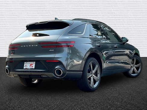 Used 2024 Genesis GV70 2.5T w/ Sport Prestige Package AWD/4WD image 6