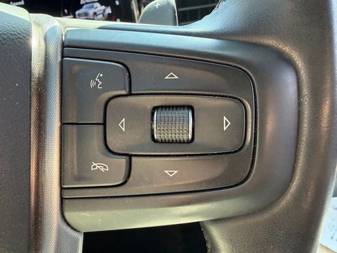 Used 2025 GMC Sierra 1500 SLT w/ SLT Premium Plus Package AWD/4WD image 12