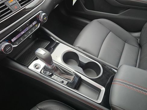 New 2025 Nissan Altima 2.5 SR w/ SR Premium Package image 24