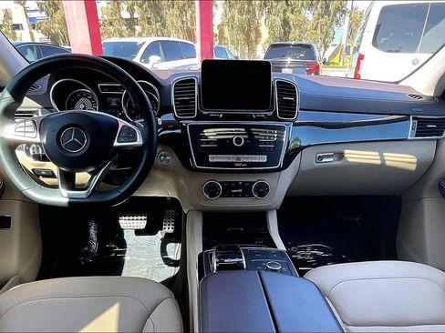 Used 2017 Mercedes-Benz GLE 43 AMG 4MATIC image 29