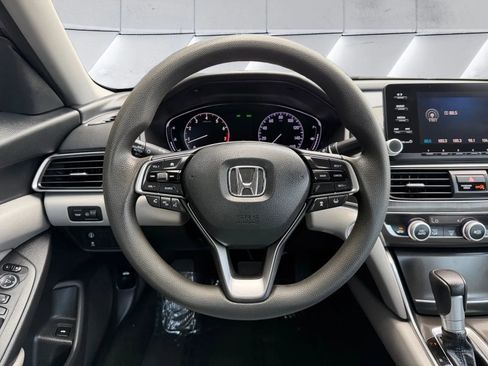 Used 2019 Honda Accord LX image 14