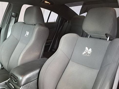 Used 2018 Dodge Charger R/T Scat Pack RWD image 21
