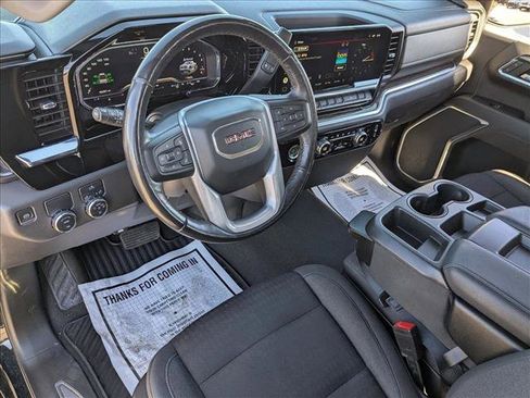Used 2022 GMC Sierra 1500 Elevation image 9