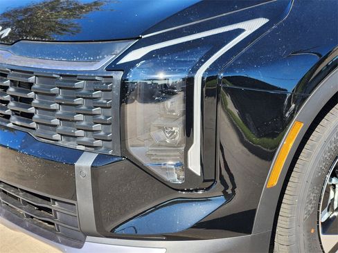 New 2026 Kia Sportage LX image 6