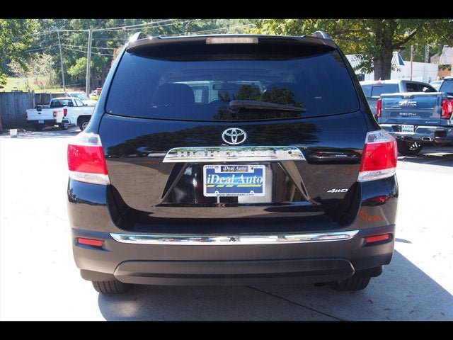 Used 2012 Toyota Highlander SE w/ Tow Pkg AWD/4WD image 4