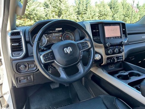 Used 2022 RAM 1500 Laramie image 9