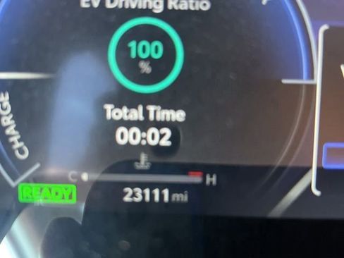 Used 2025 Toyota Camry XSE image 12