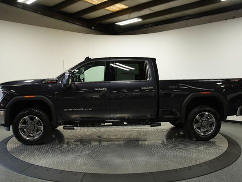 New 2025 GMC Sierra 2500 SLT w/ SLT Premium Package AWD/4WD image 5