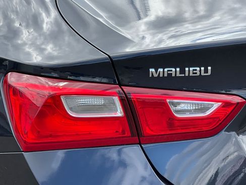 Used 2023 Chevrolet Malibu LS FWD image 30