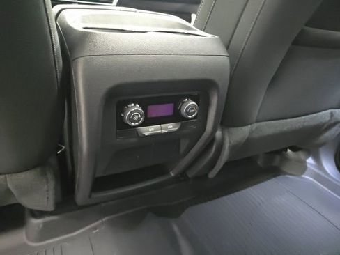 New 2026 Chevrolet Traverse LT w/ Sun and Wheel Package FWD image 22