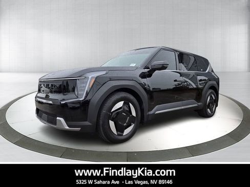 Certified 2026 Kia EV9 Light image 1