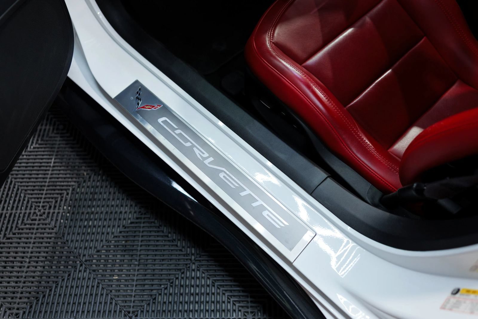 Used 2016 Chevrolet Corvette Z06 w/ Z07 Performance Package RWD image 23