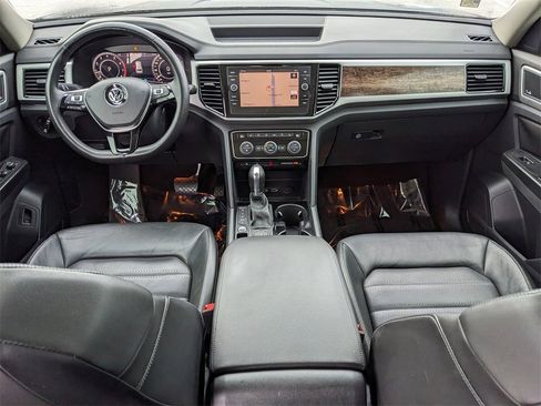 Used 2019 Volkswagen Atlas SEL Premium image 16