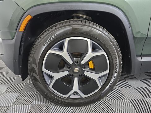 Used 2022 Rivian R1T Adventure AWD/4WD image 9
