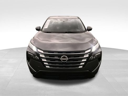 Used 2024 Nissan Rogue SV FWD image 3