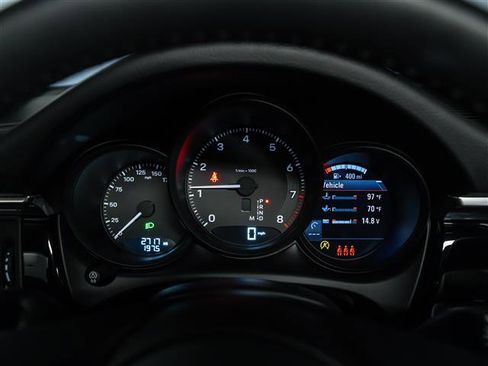 Certified 2026 Porsche Macan AWD/4WD image 20