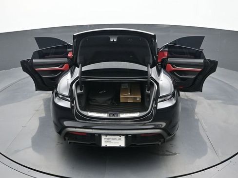 Certified 2020 Porsche Taycan Turbo S AWD/4WD image 28
