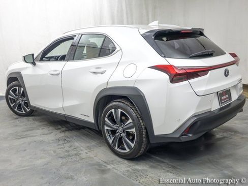 Used 2021 Lexus UX 250h w/ Premium Package image 8