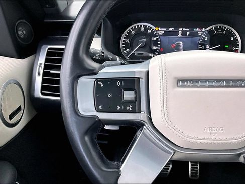 Used 2023 Land Rover Discovery HSE R-Dynamic AWD/4WD image 26