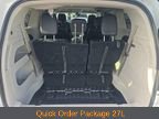 Used 2024 Chrysler Pacifica Touring-L FWD image 8