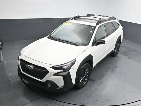 Used 2025 Subaru Outback Onyx Edition XT AWD/4WD image 22