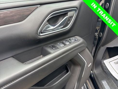 Used 2024 Chevrolet Suburban LT AWD/4WD image 16