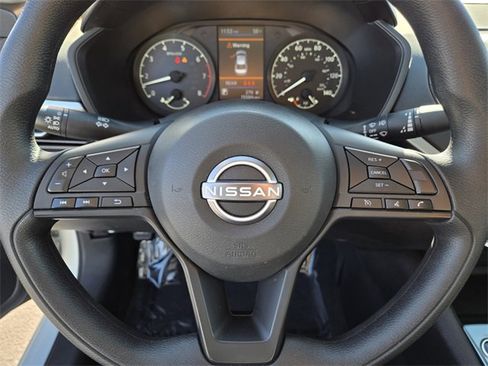 Used 2025 Nissan Altima 2.5 S image 19