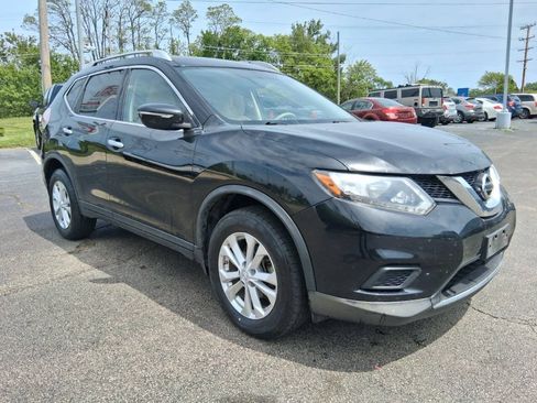 Used 2015 Nissan Rogue SV AWD/4WD image 3