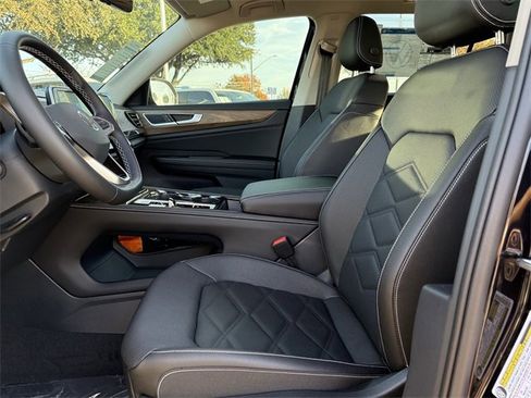 New 2026 Volkswagen Atlas SE image 19